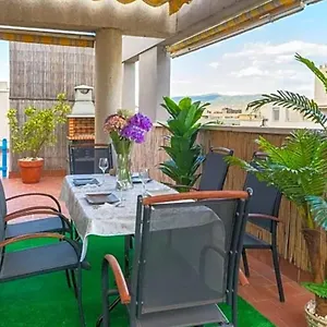 https://lujoso-atico-malaga-parking-free.es-andalucia.com